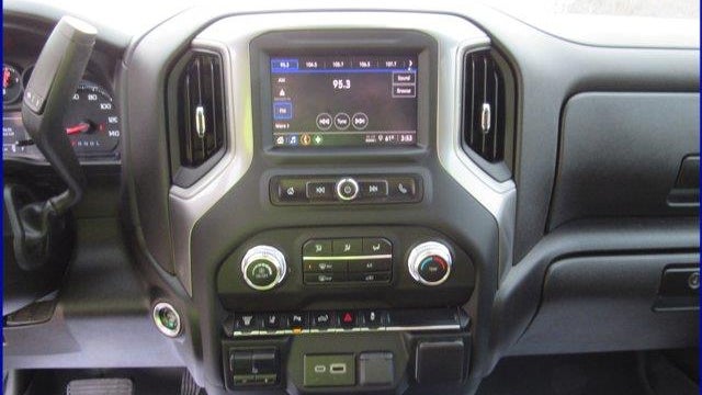2024 GMC Sierra 2500HD Pro