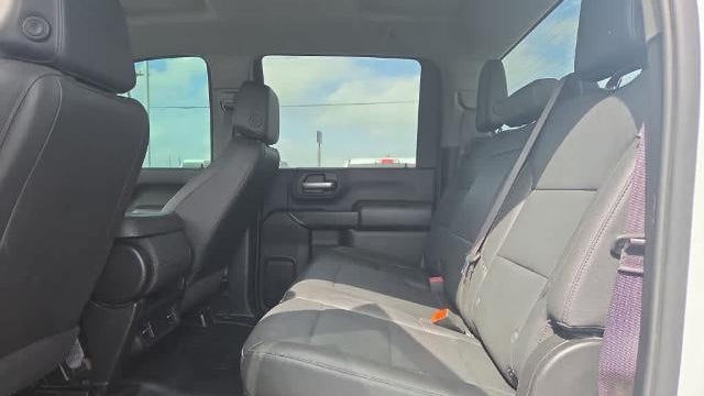 2024 GMC Sierra 2500HD Pro