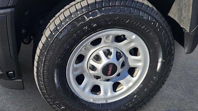 2024 GMC Sierra 2500HD Pro