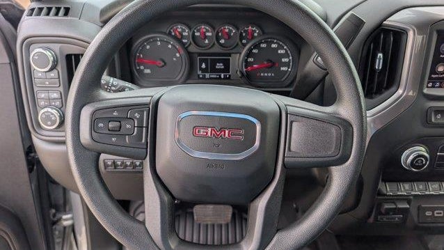 2024 GMC Sierra 2500HD Pro