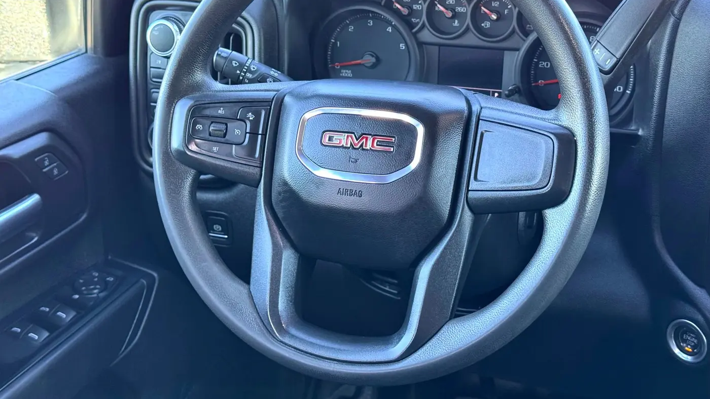 2024 GMC Sierra 2500HD Pro
