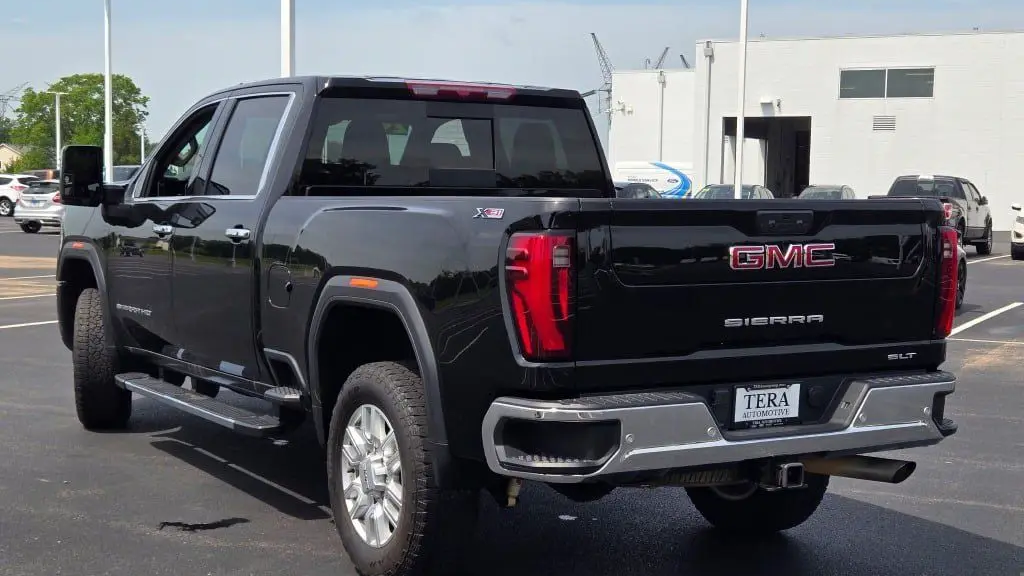 2024 GMC Sierra 2500HD SLT