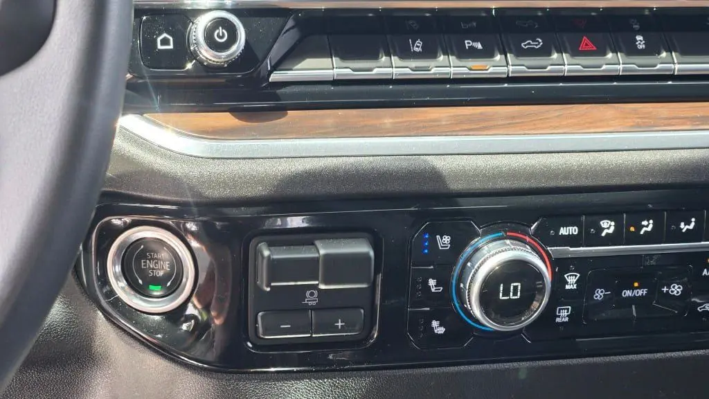 2024 GMC Sierra 2500HD SLT