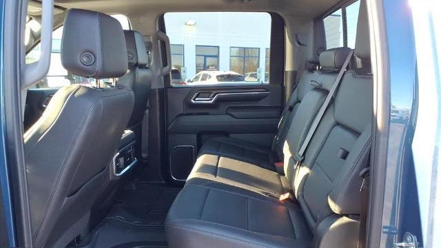 2024 GMC Sierra 2500HD SLT