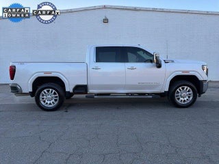 2024 GMC Sierra 2500HD with White Frost Tricoat Exterior