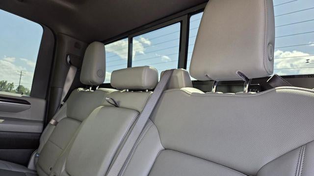 2024 GMC Sierra 2500HD SLT