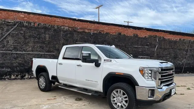 2022 GMC Sierra 2500HD SLT