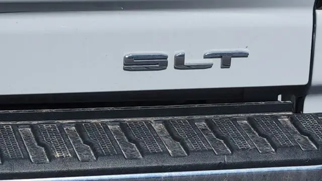 2023 GMC Sierra 2500HD SLT