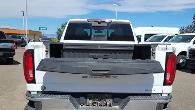 2023 GMC Sierra 2500HD SLT