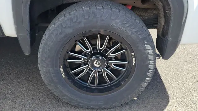 2023 GMC Sierra 2500HD SLT