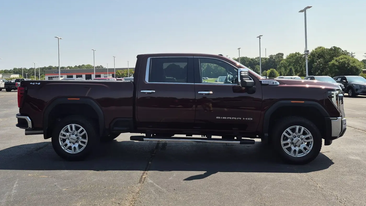 2024 GMC Sierra 2500HD SLT
