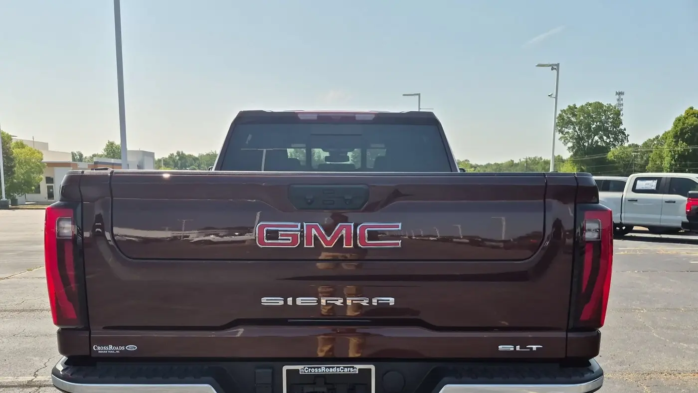 2024 GMC Sierra 2500HD SLT