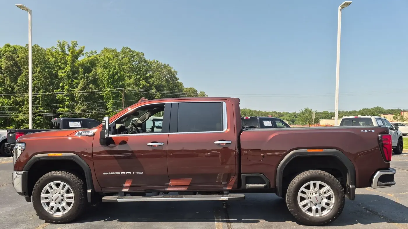 2024 GMC Sierra 2500HD SLT