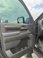 2024 Sierra 2500HD Thumbnail 9