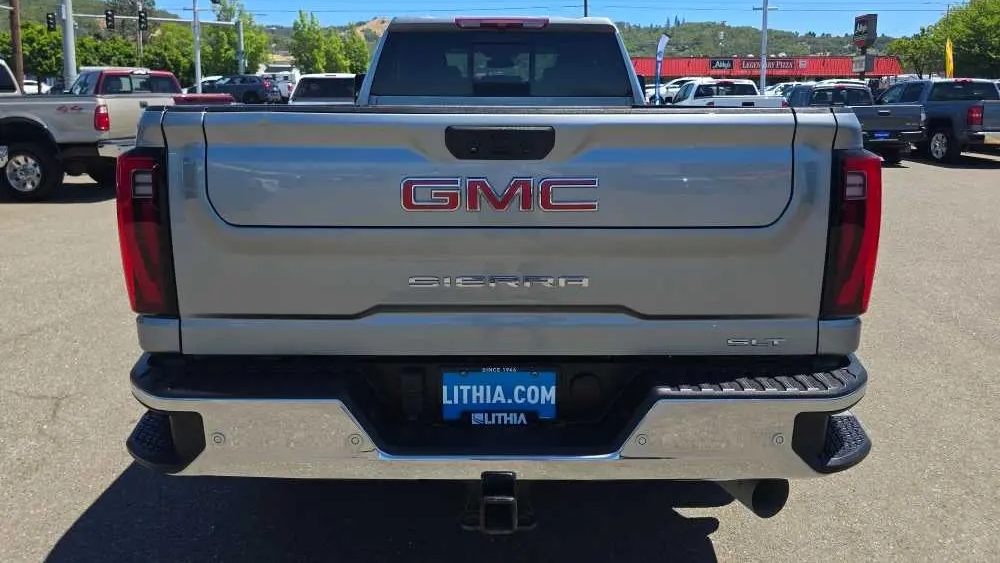2024 GMC Sierra 2500HD SLT