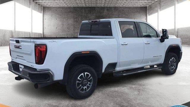 2023 GMC Sierra 2500HD SLT