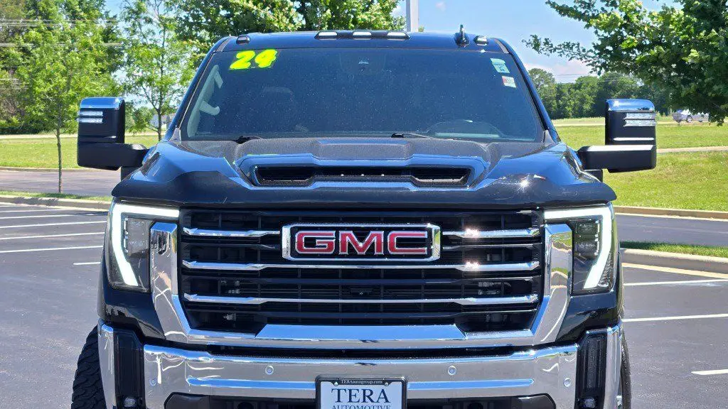 2024 GMC Sierra 2500HD SLT