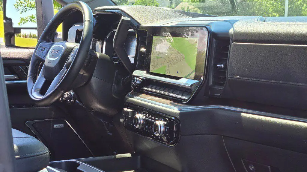 2024 GMC Sierra 2500HD SLT