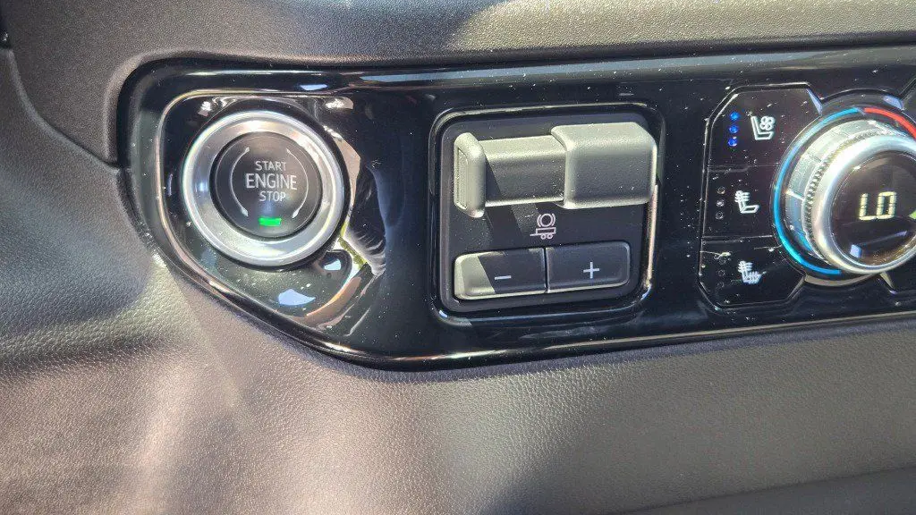 2024 GMC Sierra 2500HD SLT
