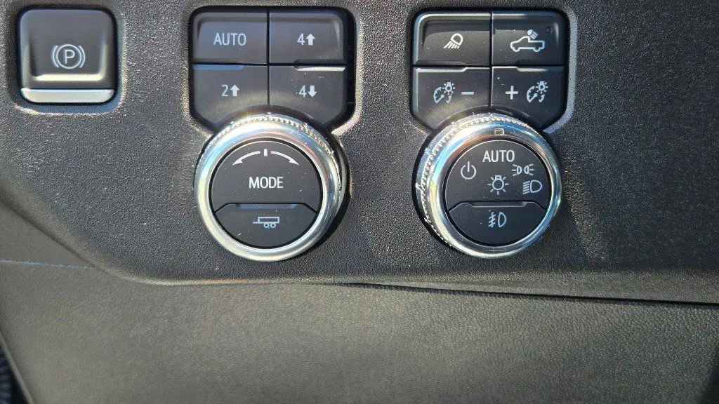 2024 GMC Sierra 2500HD SLT