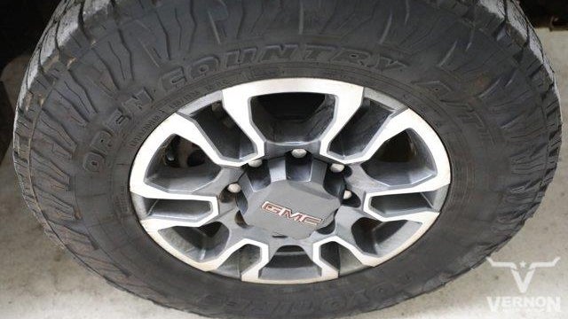 2022 GMC Sierra 2500HD SLT