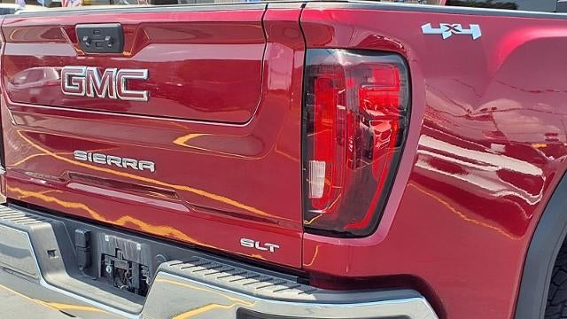 2023 GMC Sierra 2500HD SLT