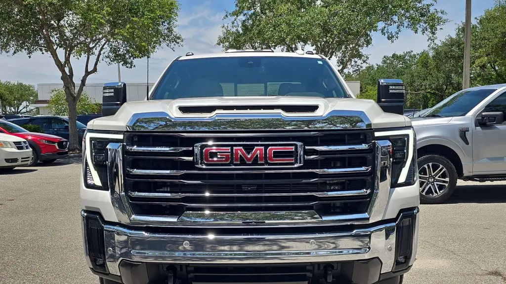 2024 GMC Sierra 2500HD SLT