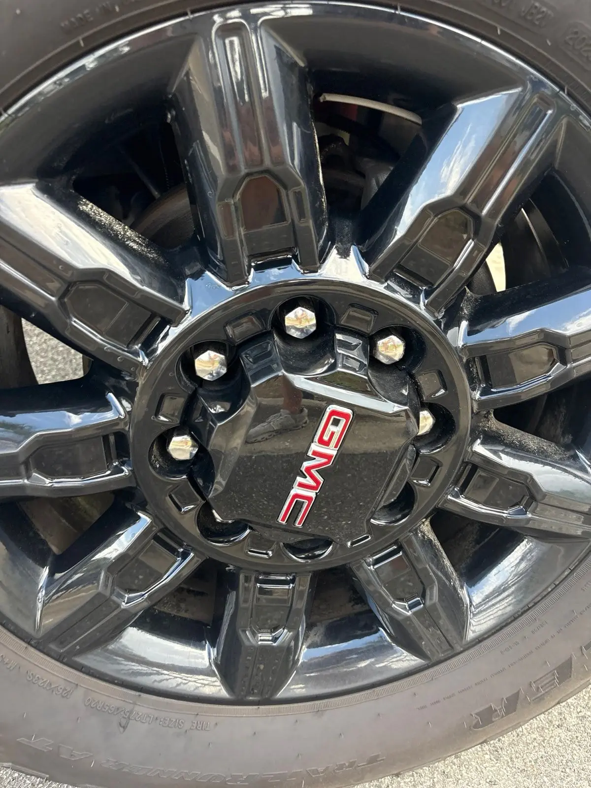2024 GMC Sierra Hd - $66,000