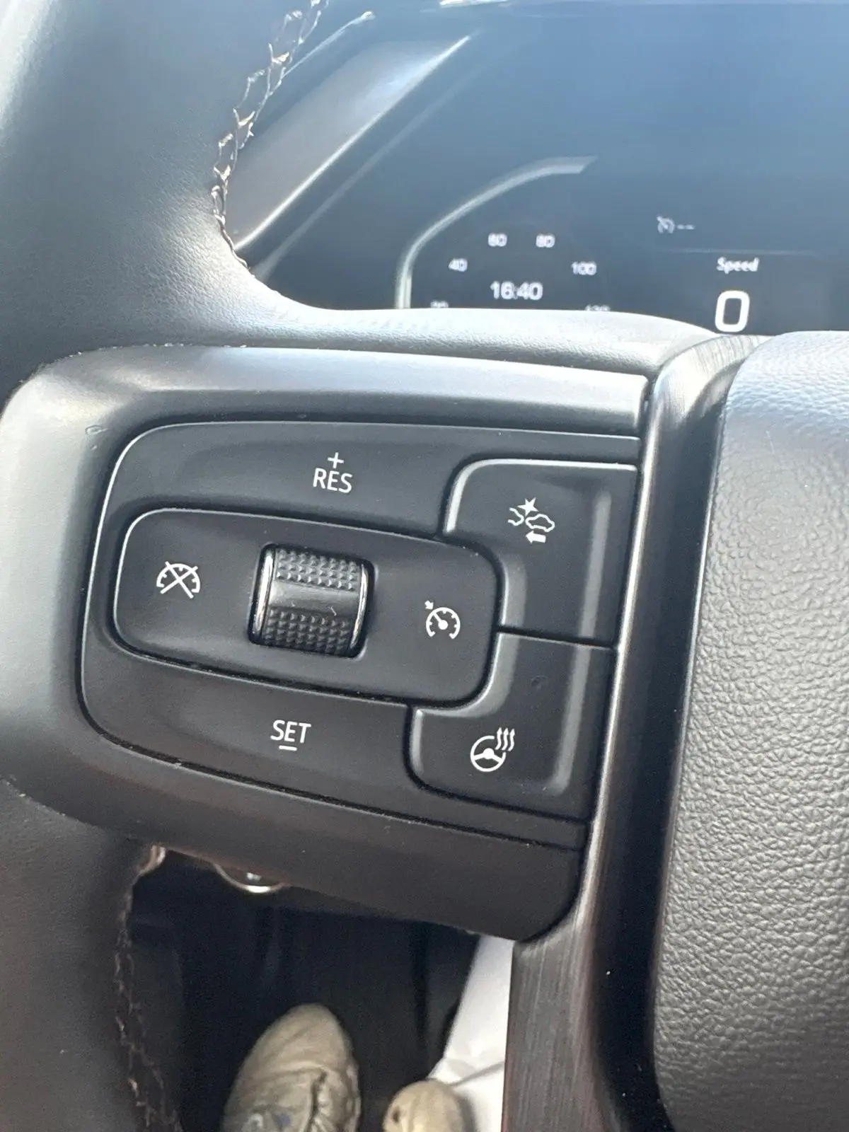 2024 GMC Sierra Hd - $66,000