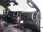 2022 Sierra 2500HD Thumbnail 31