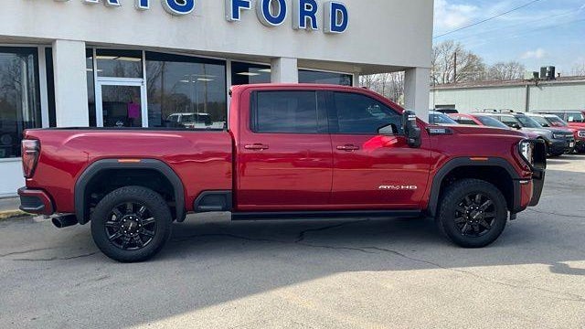2024 GMC Sierra 2500HD AT4