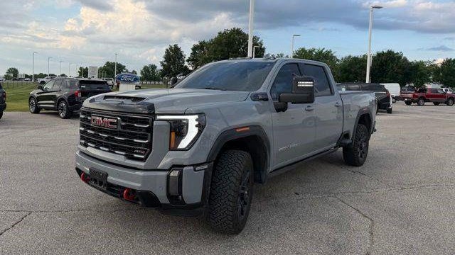 2024 GMC Sierra 2500HD AT4