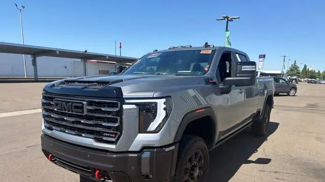 2024 GMC Sierra 2500HD AT4