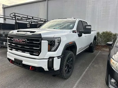 2024 GMC Sierra 2500HD 4X4 AT4 4DR Crew Cab SB