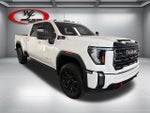 2024 Sierra 2500HD Thumbnail 3