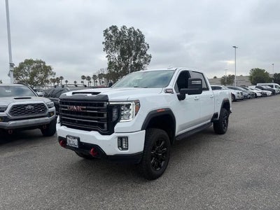 2022 GMC Sierra 2500HD 4X4 AT4 4DR Crew Cab SB