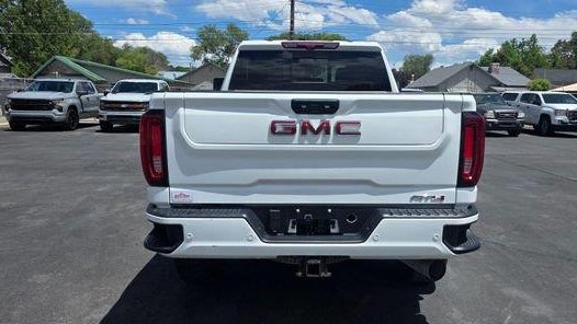2023 GMC Sierra 2500HD AT4
