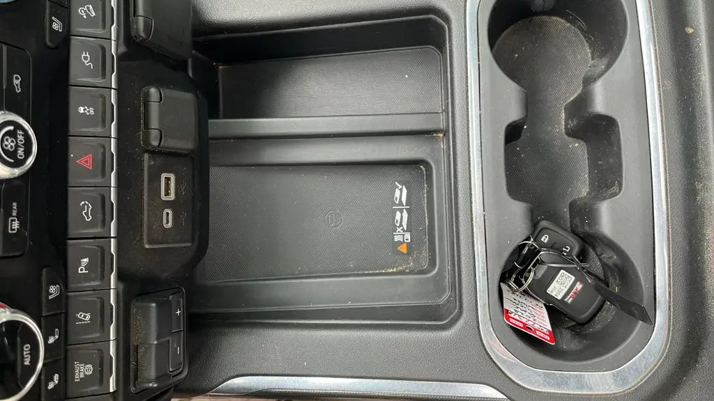 2023 GMC Sierra 2500HD AT4