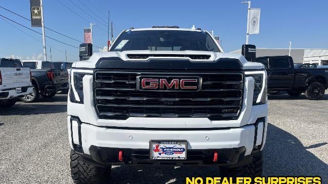 2024 GMC Sierra 2500HD AT4