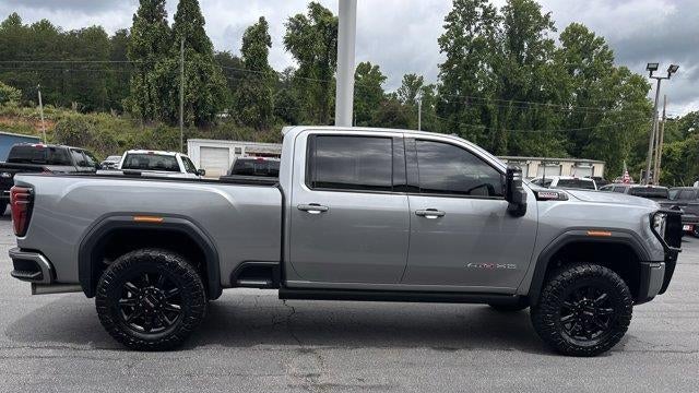 2024 GMC Sierra 2500HD AT4