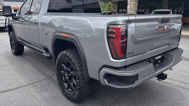 2024 GMC Sierra 2500HD AT4