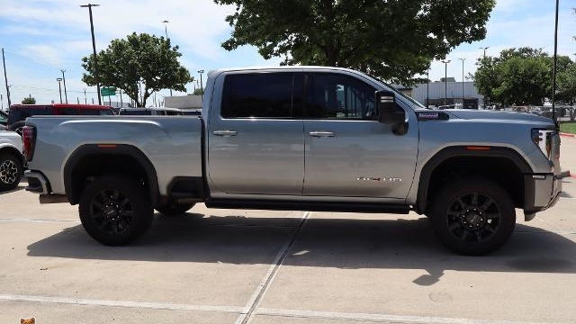 2024 GMC Sierra 2500HD AT4