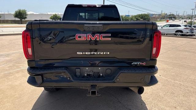 2023 GMC Sierra 2500HD AT4