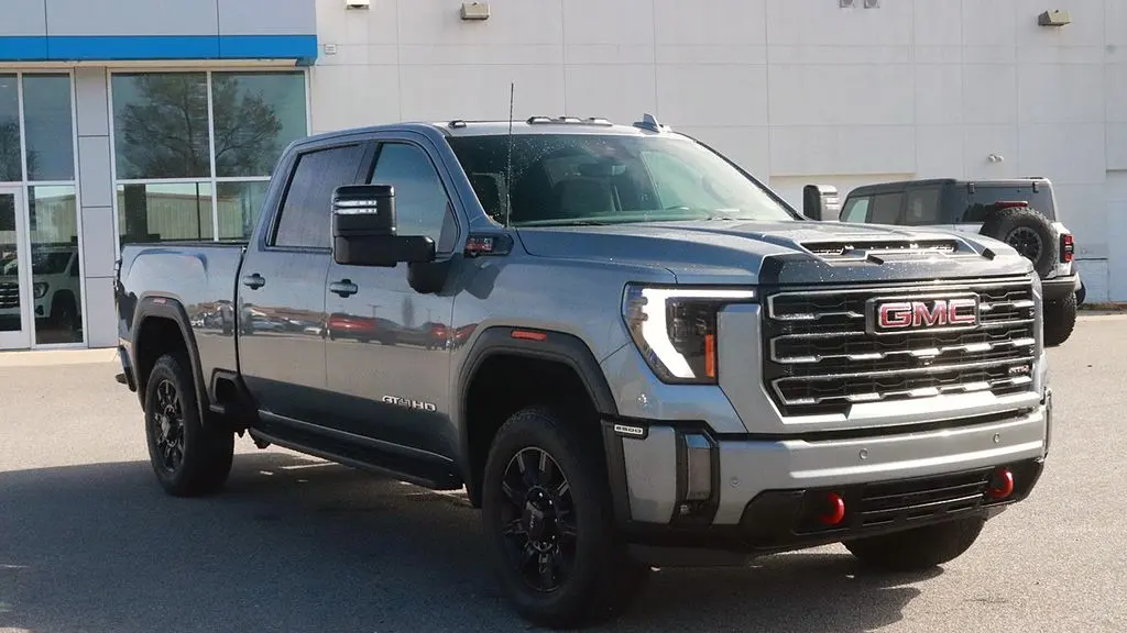 2024 GMC Sierra 2500HD AT4