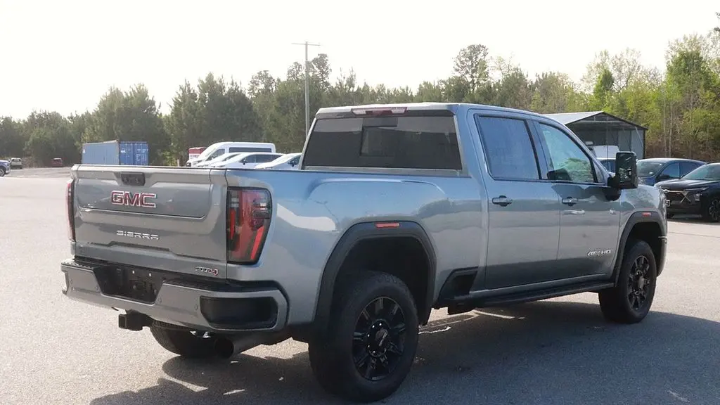 2024 GMC Sierra 2500HD AT4