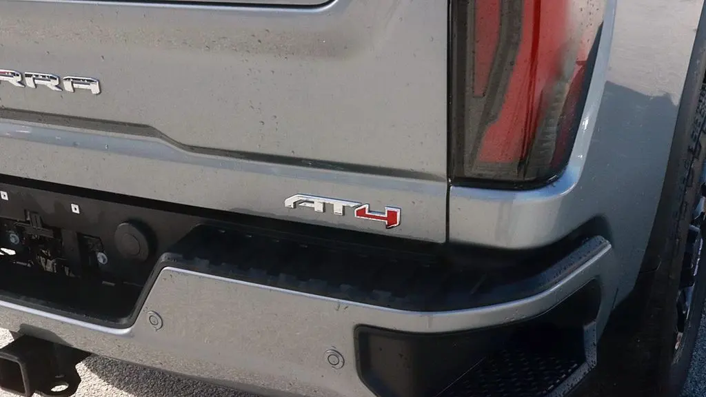 2024 GMC Sierra 2500HD AT4