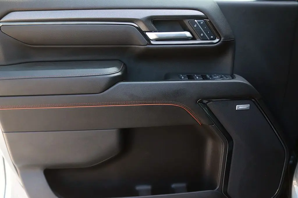 2024 GMC Sierra Hd - $73,520