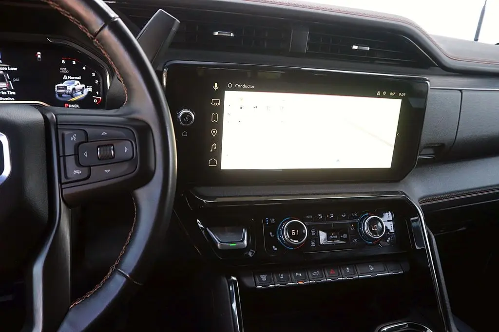2024 GMC Sierra Hd - $73,520