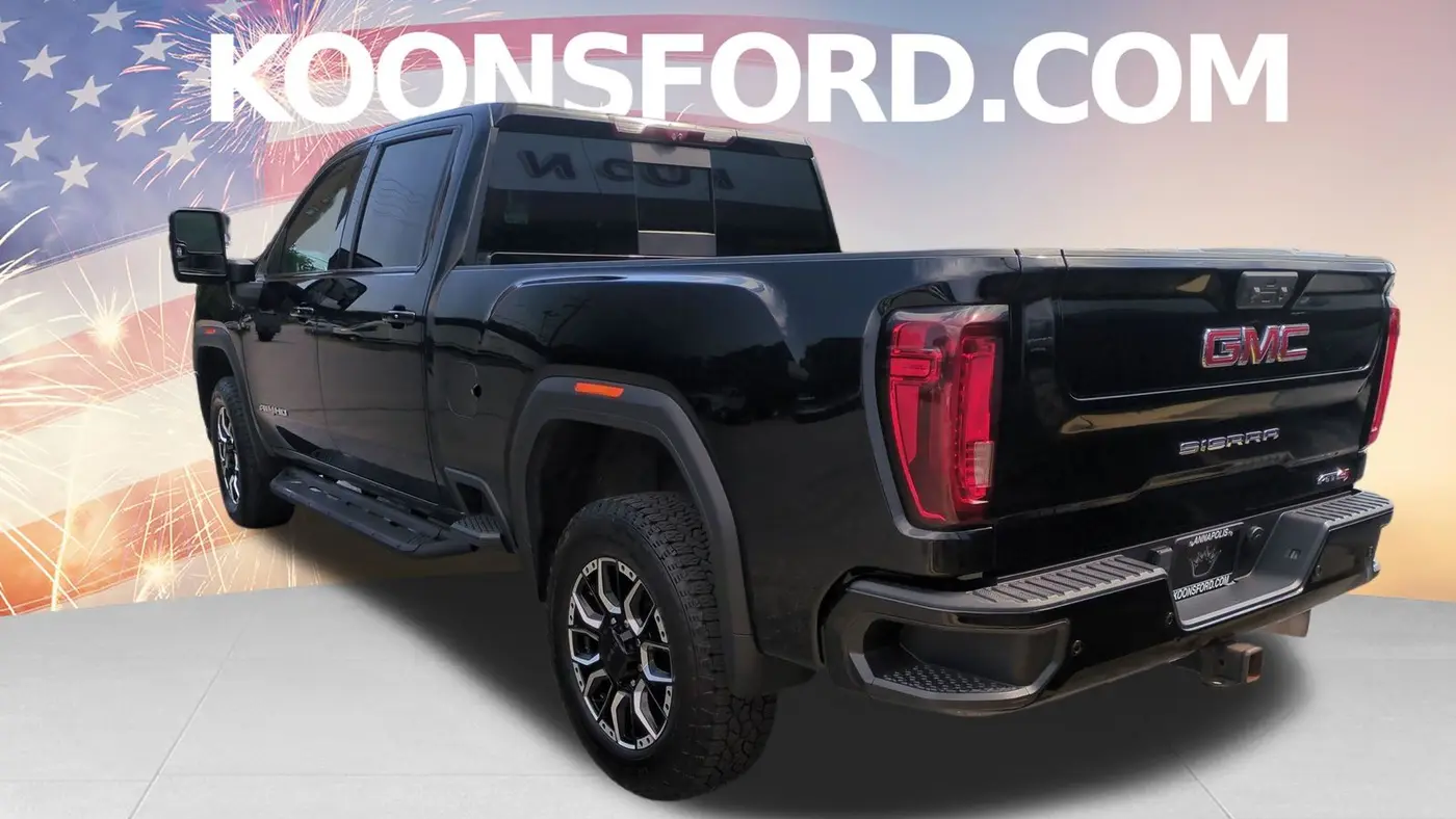 2023 GMC Sierra 2500HD AT4