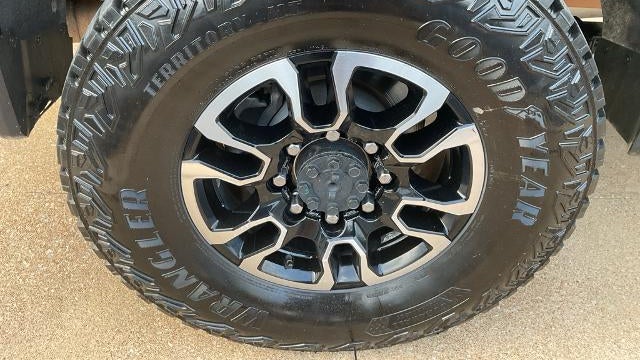 2024 GMC Sierra 2500HD AT4